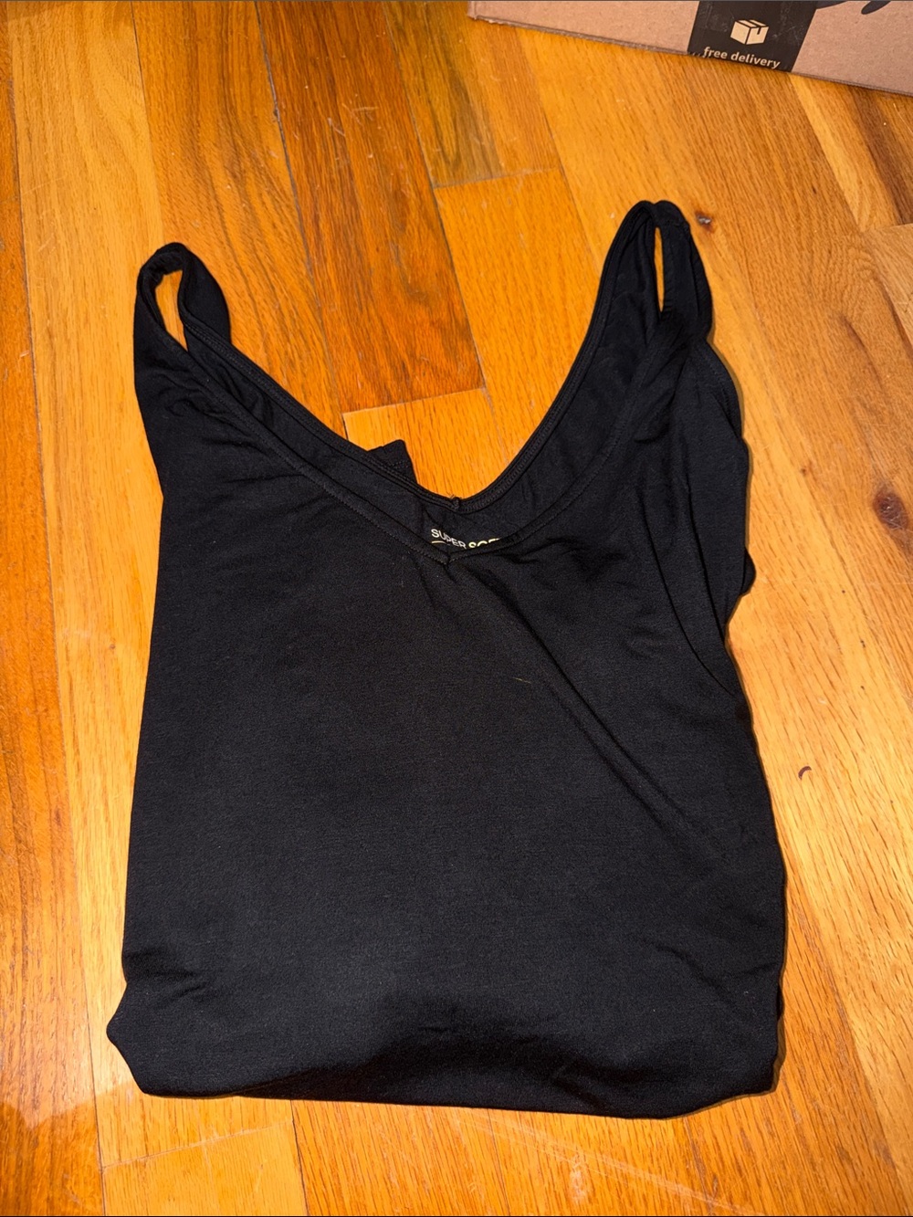 torrid Black V-Neck Tank Top